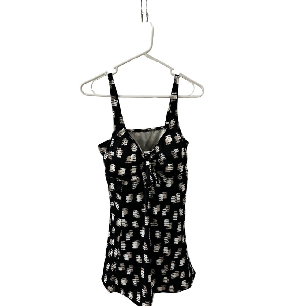 Upstream Black/White/Beige One Piece Skirted Swim‎ Dress Size 14.